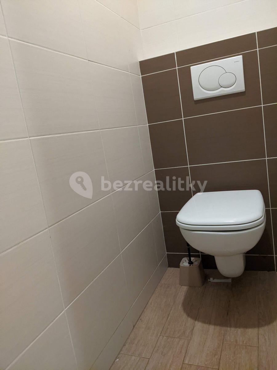 Prenájom bytu 3-izbový 61 m², Na Dlouhém lánu, Praha, Praha