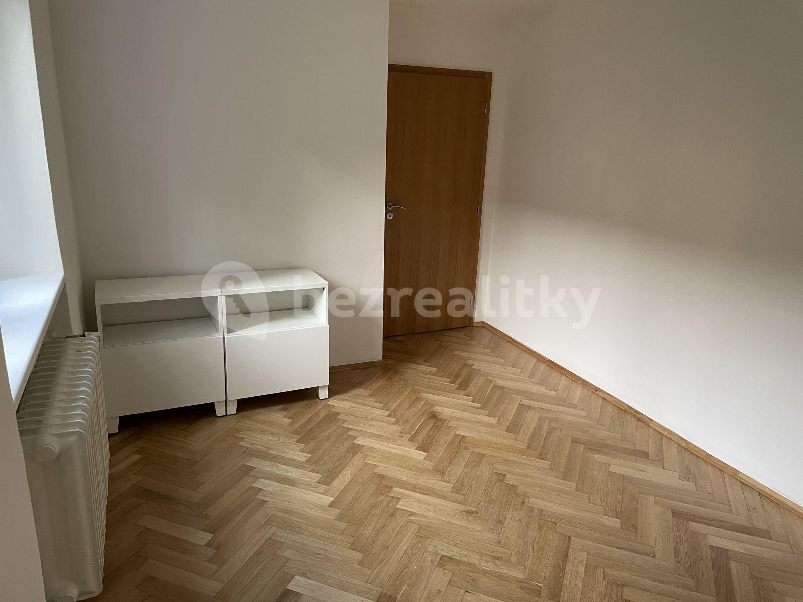 Prenájom bytu 3-izbový 61 m², Na Dlouhém lánu, Praha, Praha