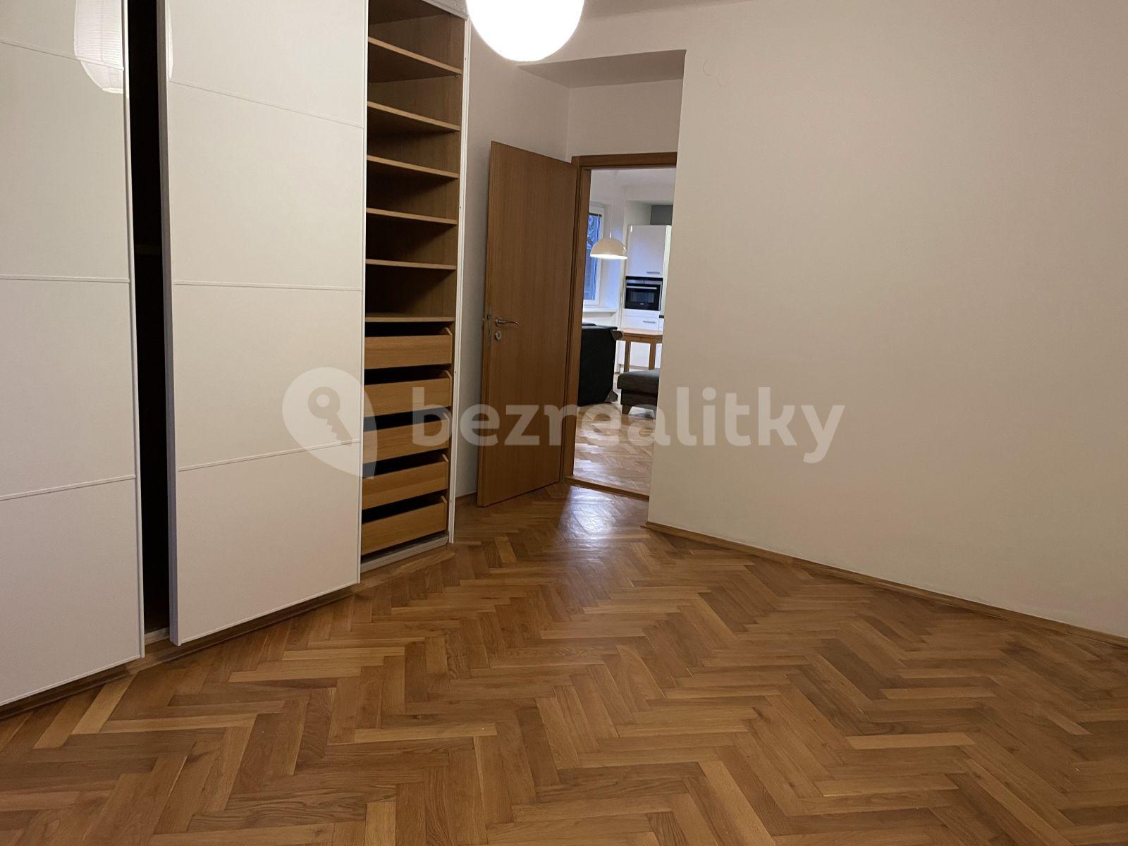 Prenájom bytu 3-izbový 61 m², Na Dlouhém lánu, Praha, Praha