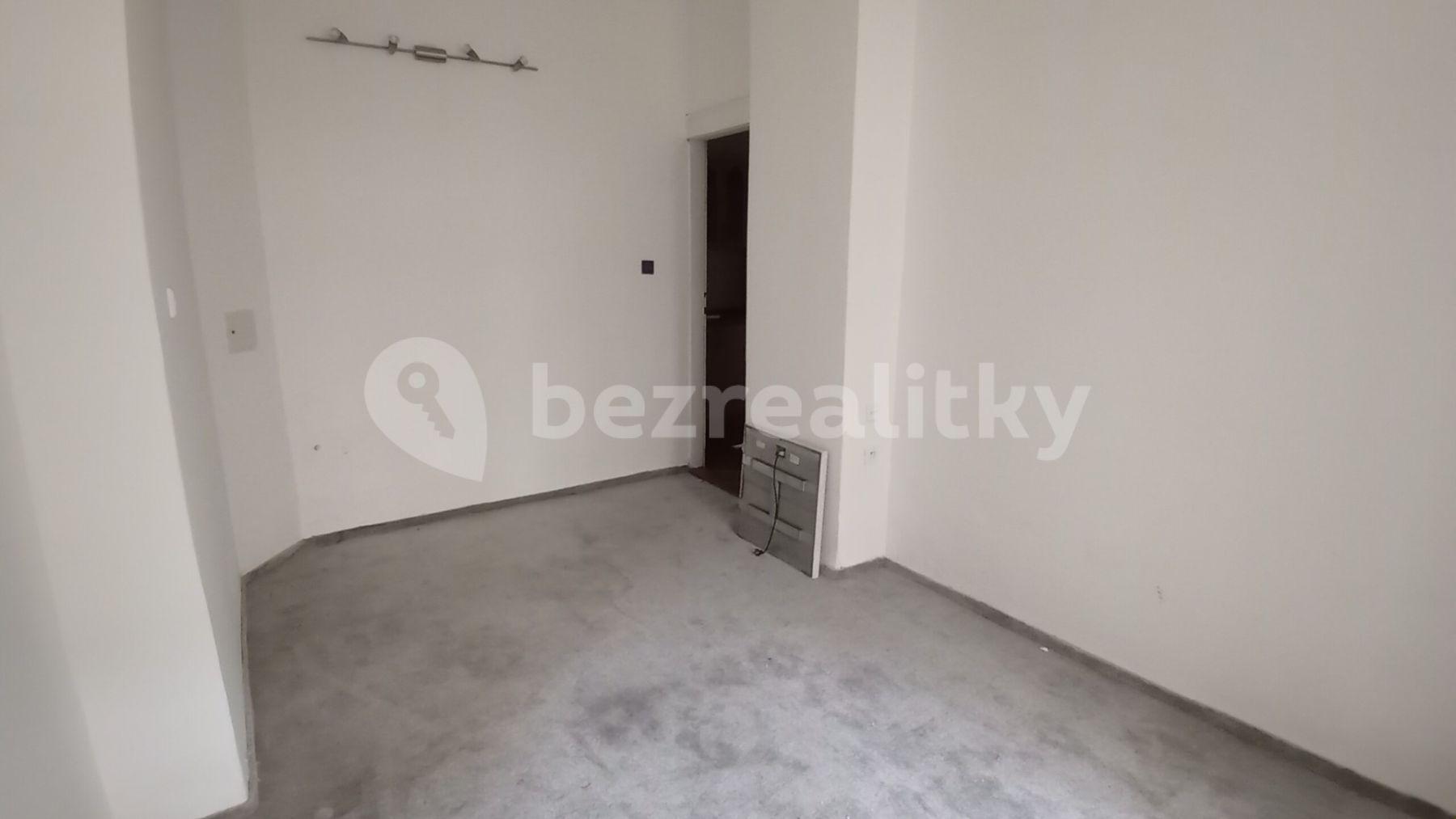 Prenájom nebytového priestoru 41 m², Radhošťská, Praha, Praha