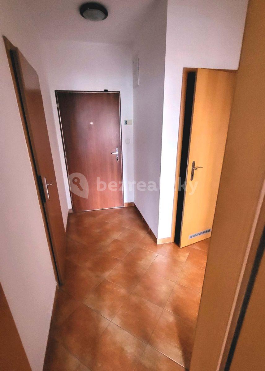 Prenájom bytu 2-izbový 57 m², Plzeňská, Praha, Praha