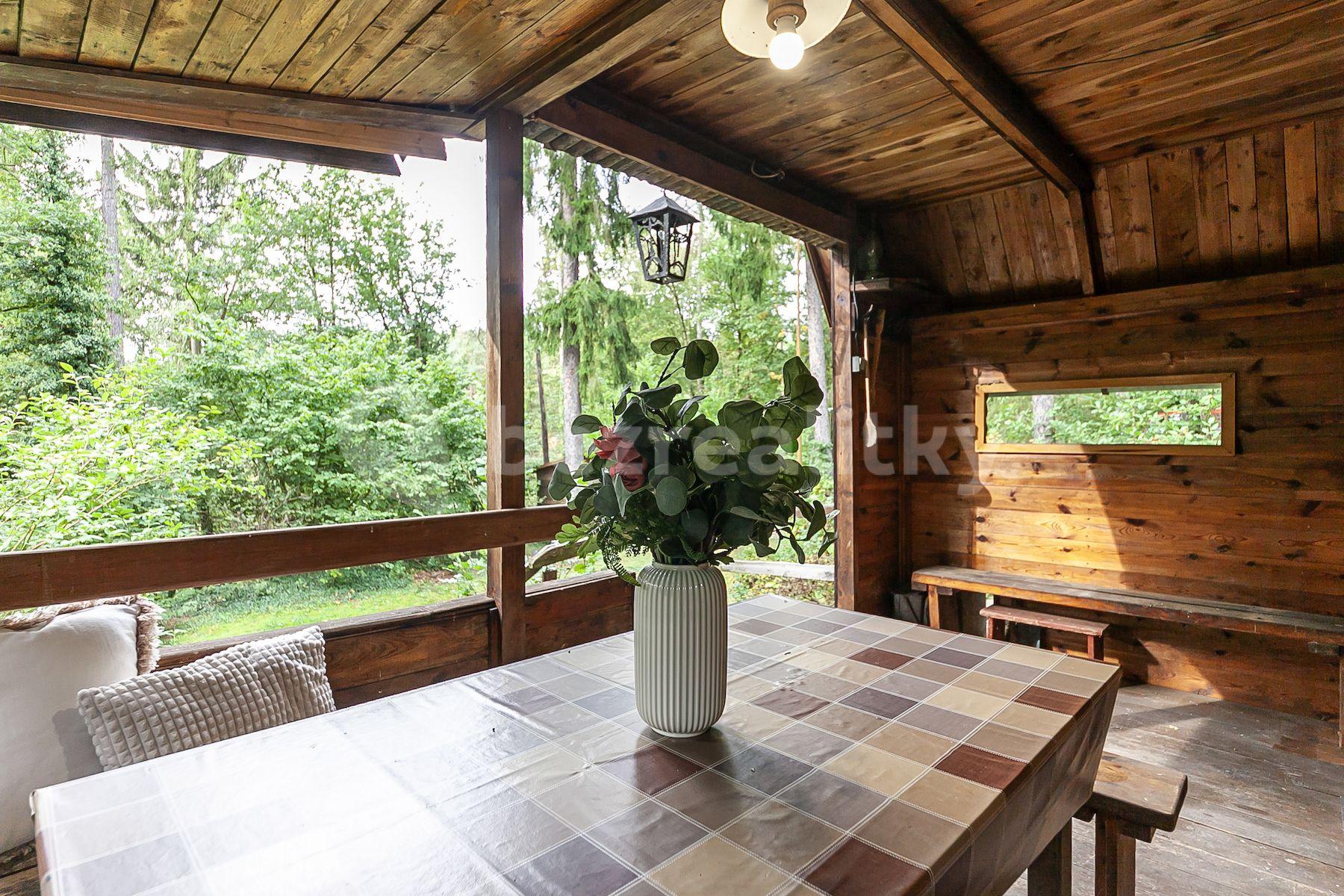 Predaj rekreačného objektu 78 m², pozemek 1.812 m², Slapy, Slapy, Středočeský kraj