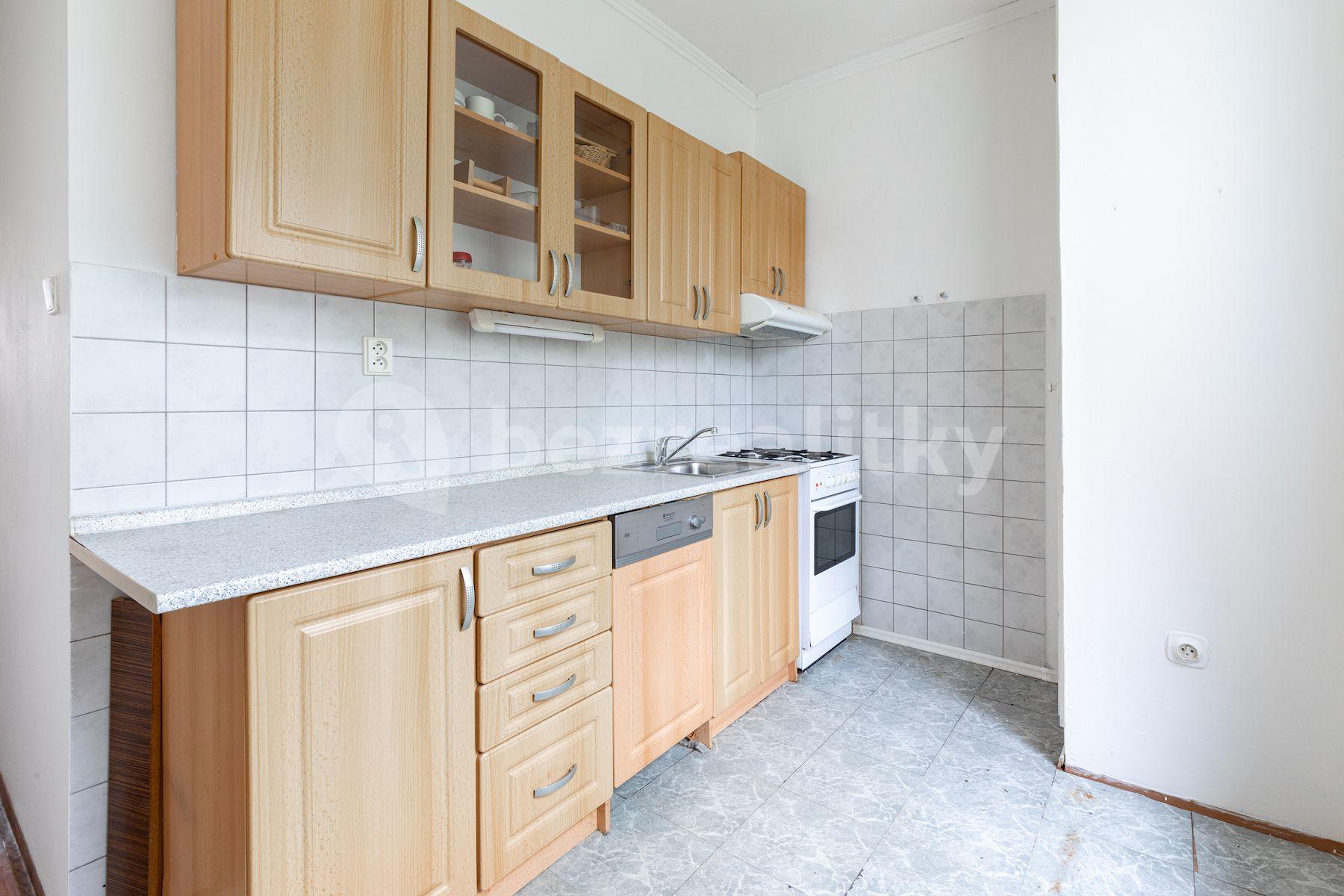 Predaj bytu 4-izbový 81 m², Vlastina, Praha, Praha