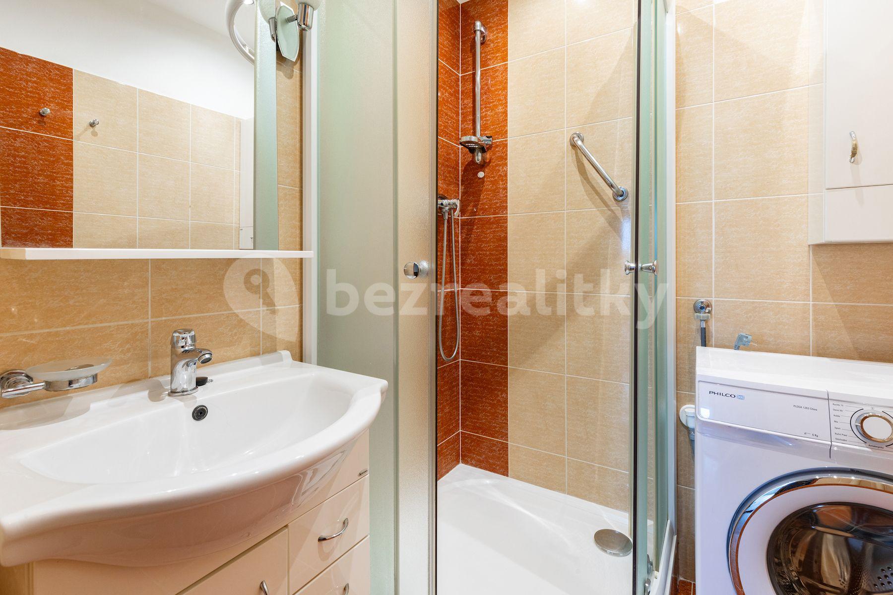 Predaj bytu 4-izbový 81 m², Vlastina, Praha, Praha