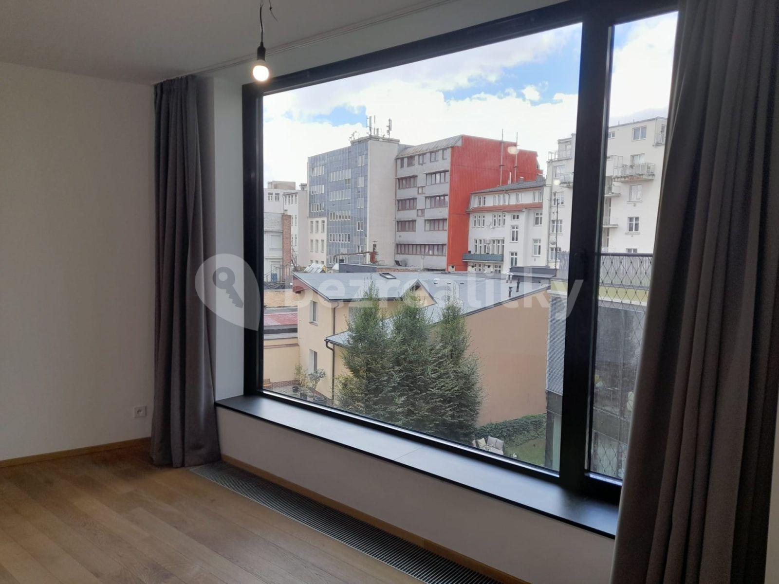 Prenájom bytu 2-izbový 56 m², Komunardů, Praha, Praha