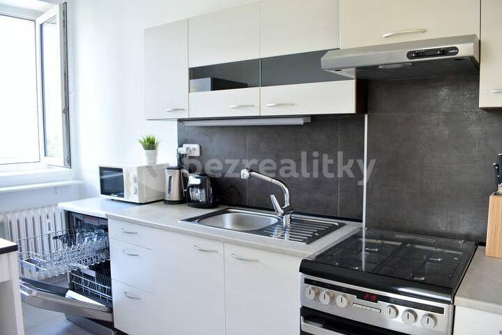 Prenájom bytu 2-izbový 54 m², Patočkova, Praha, Praha