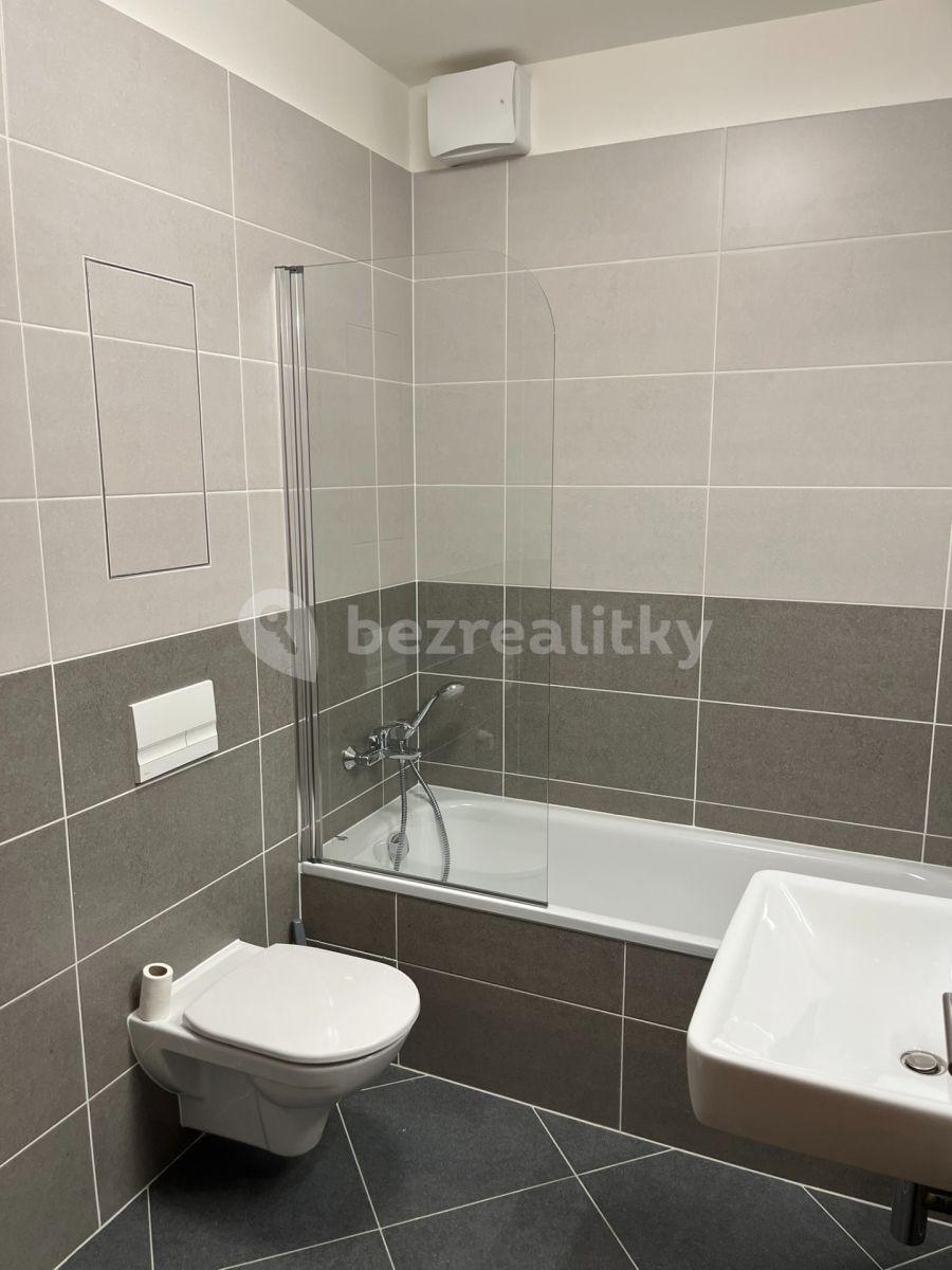 Prenájom bytu 3-izbový 55 m², Pod Harfou, Praha, Praha