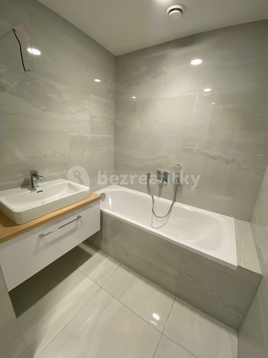 Prenájom bytu 2-izbový 54 m², Šrámkové, Praha, Praha