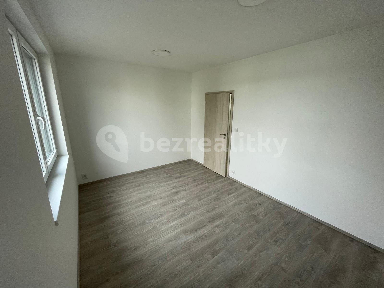 Prenájom bytu 2-izbový 49 m², Zámecká, Lovosice, Ústecký kraj