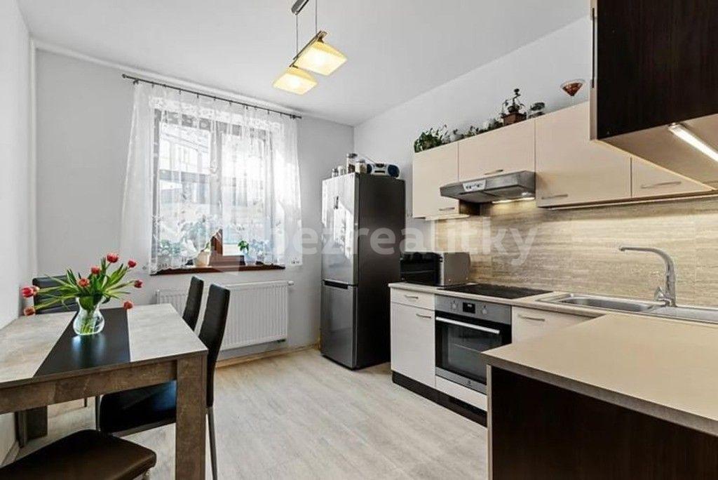 Prenájom bytu 2-izbový 88 m², Rumunská, Liberec, Liberecký kraj