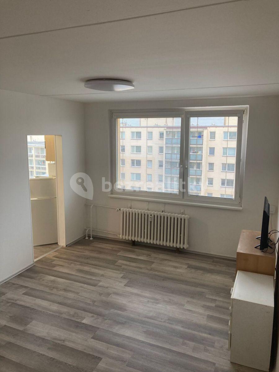 Prenájom bytu 1-izbový 31 m², Brodského, Praha, Praha