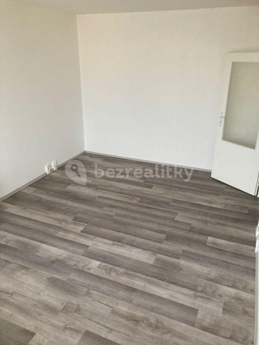 Prenájom bytu 1-izbový 31 m², Brodského, Praha, Praha