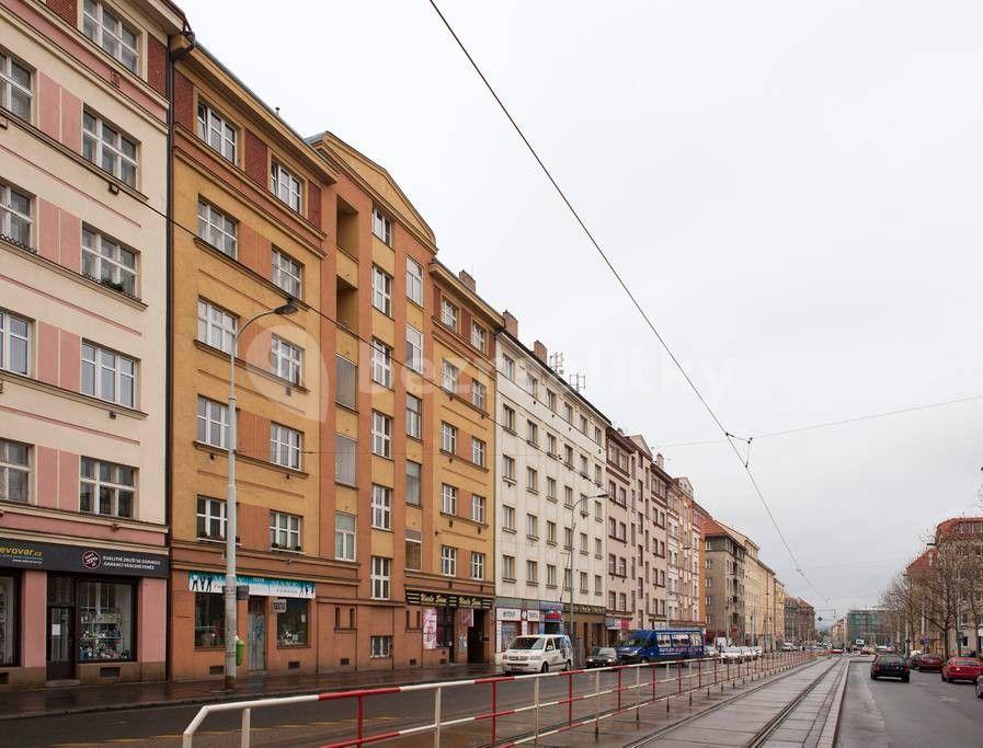 Prenájom bytu 2-izbový 50 m², Hartigova, Praha, Praha