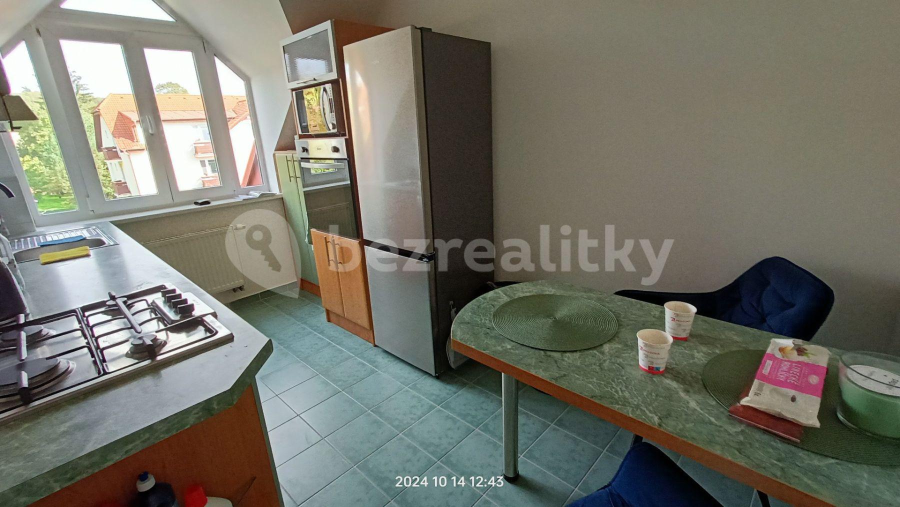 Prenájom bytu 2-izbový 54 m², Holubická, Pozořice, Jihomoravský kraj