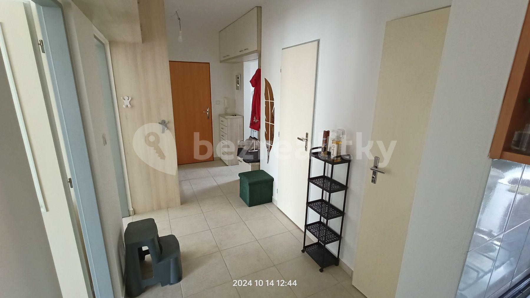 Prenájom bytu 2-izbový 54 m², Holubická, Pozořice, Jihomoravský kraj