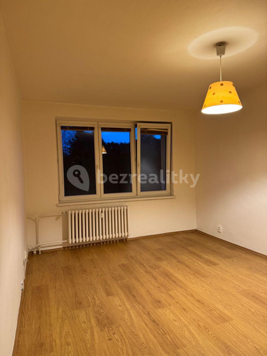 Prenájom bytu 1-izbový 38 m², Vincence Makovského, Ostrava, Moravskoslezský kraj