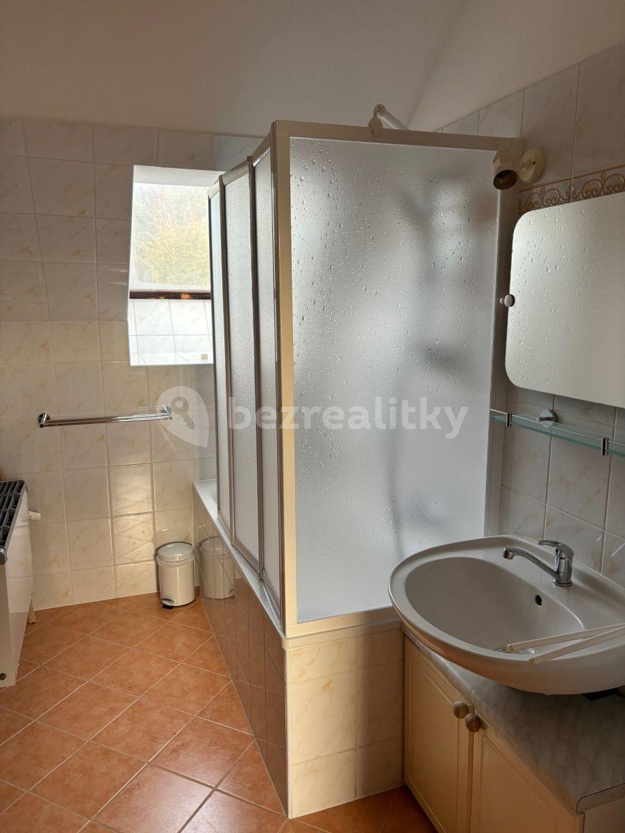 Predaj domu 325 m², pozemek 1.112 m², Ludkovická, Pozlovice, Zlínský kraj