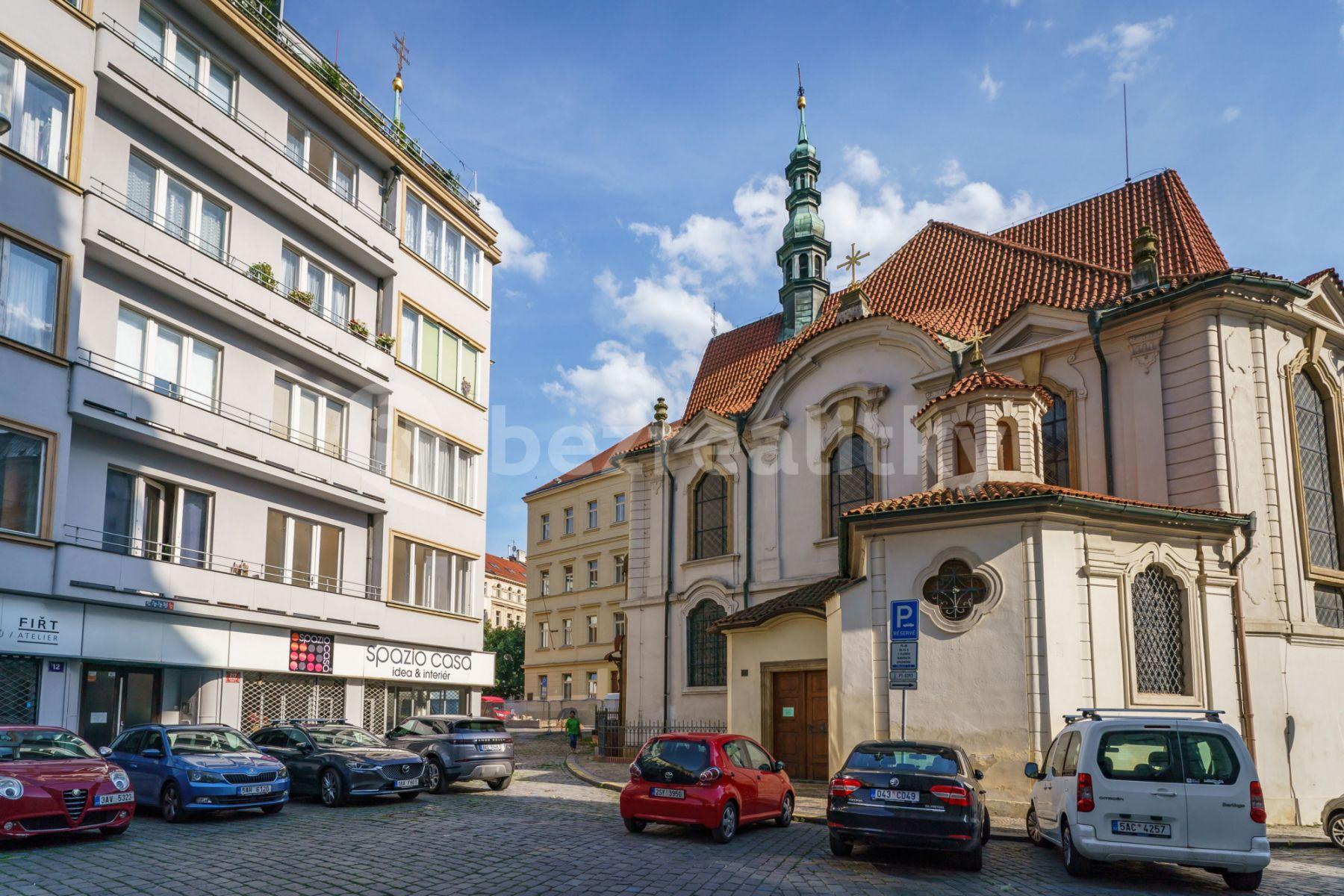 Prenájom bytu 1-izbový 28 m², Vojtěšská, Praha, Praha