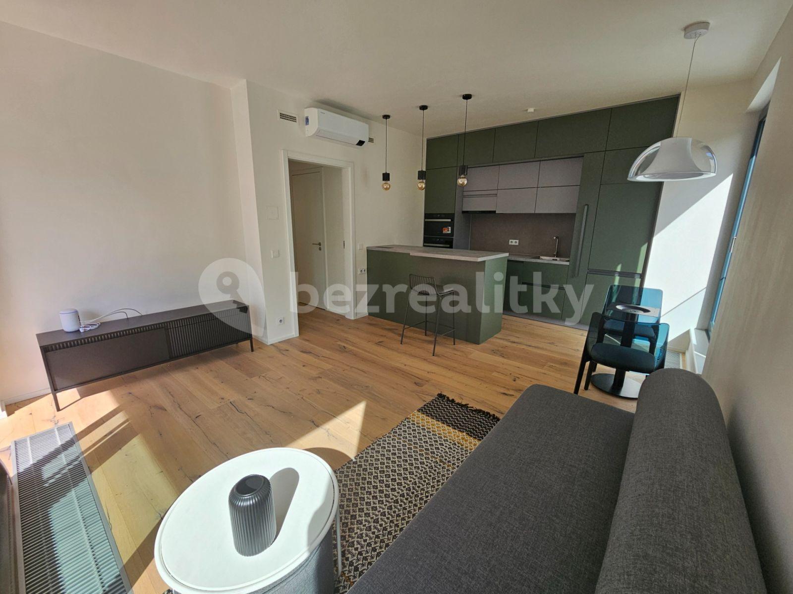 Prenájom bytu 2-izbový 53 m², Lerausova, Praha, Praha