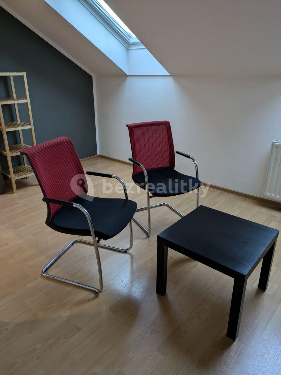 Prenájom bytu 2-izbový 38 m², Sladkovského, Olomouc, Olomoucký kraj