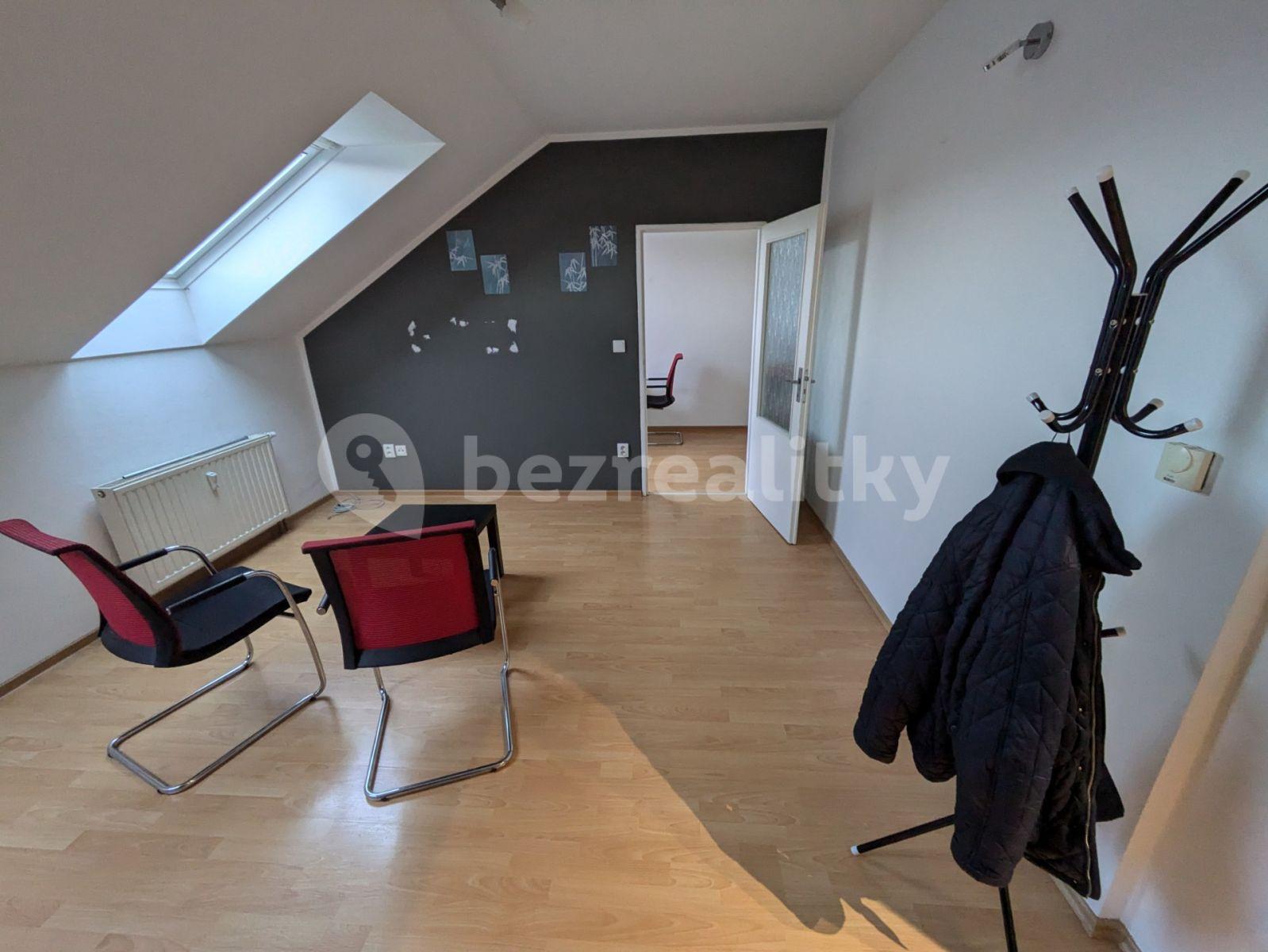 Prenájom bytu 2-izbový 38 m², Sladkovského, Olomouc, Olomoucký kraj