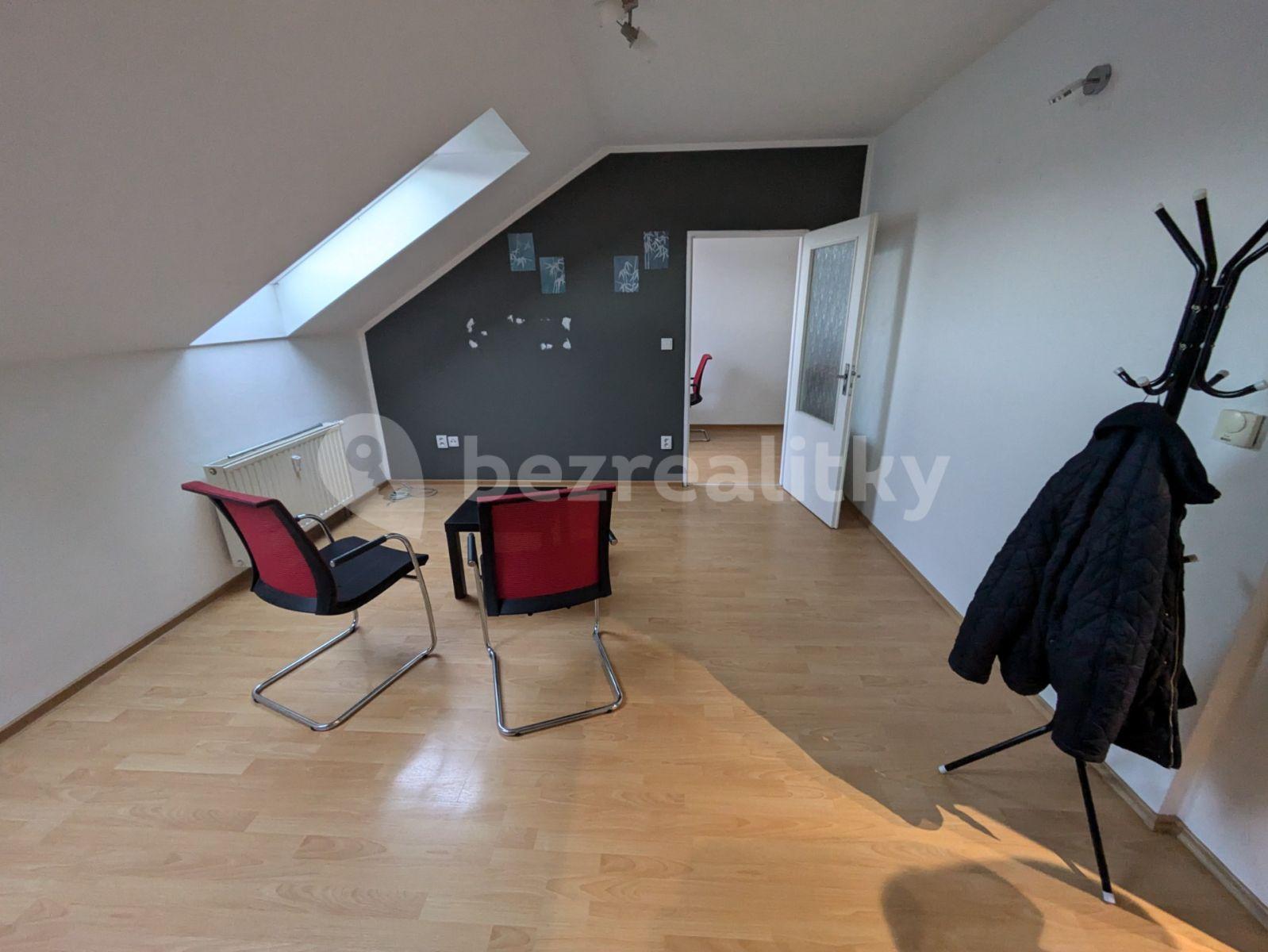 Prenájom bytu 2-izbový 38 m², Sladkovského, Olomouc, Olomoucký kraj