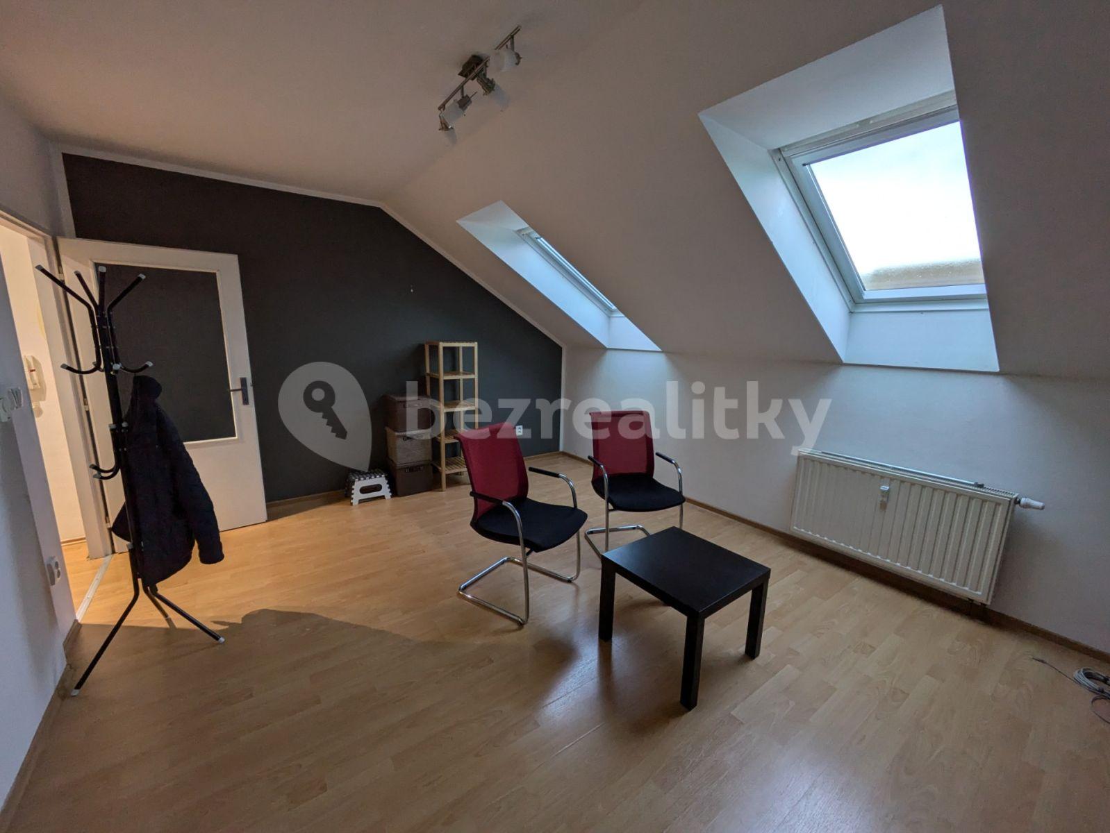 Prenájom bytu 2-izbový 38 m², Sladkovského, Olomouc, Olomoucký kraj