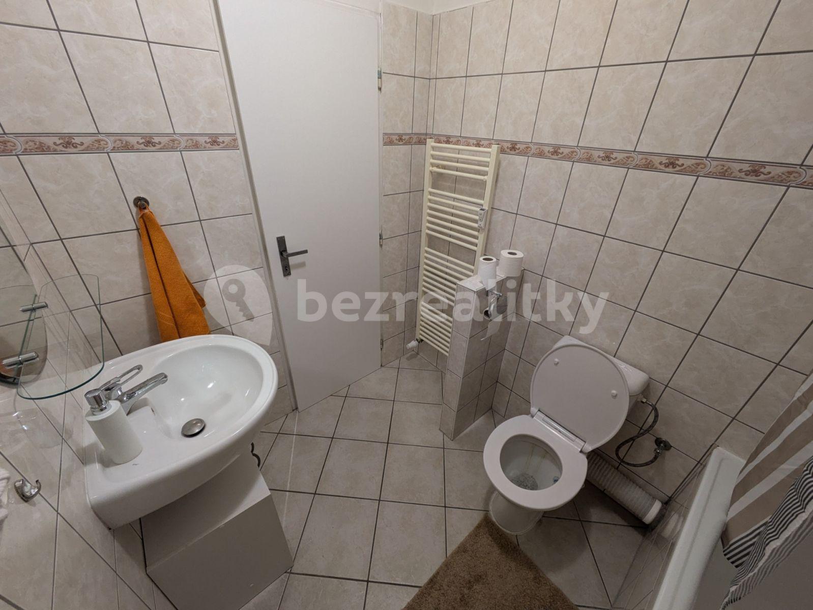 Prenájom bytu 2-izbový 38 m², Sladkovského, Olomouc, Olomoucký kraj