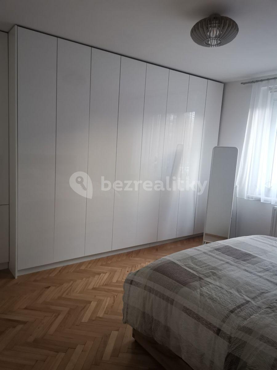 Prenájom bytu 2-izbový 48 m², Patočkova, Praha, Praha