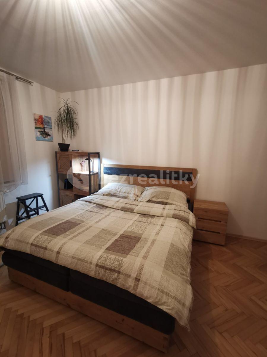 Prenájom bytu 2-izbový 48 m², Patočkova, Praha, Praha