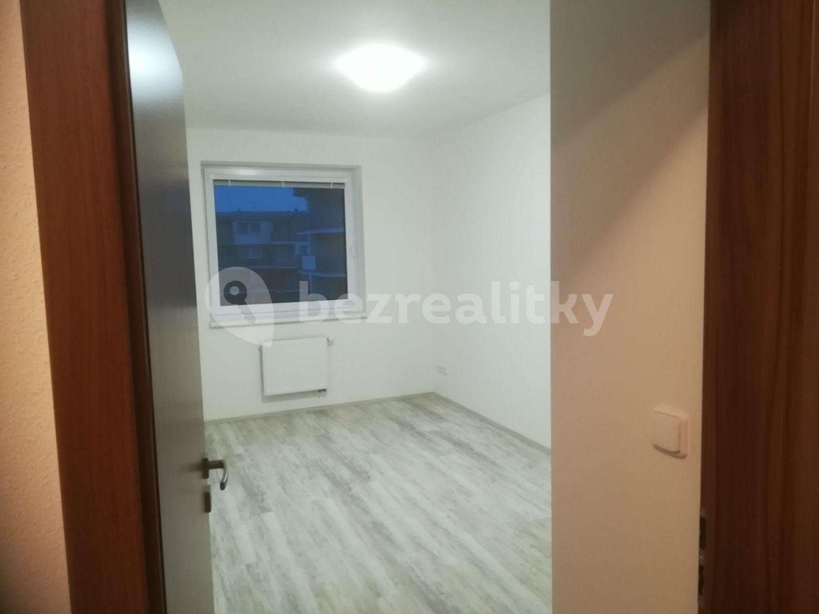 Prenájom bytu 3-izbový 75 m², Zelinova, Zlín, Zlínský kraj