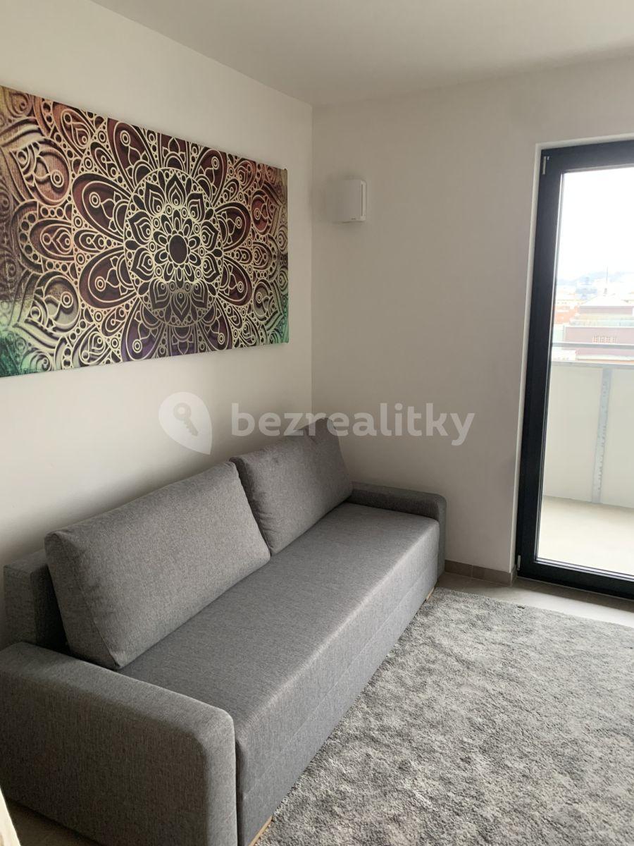 Prenájom bytu 2-izbový 85 m², Bratislavská, Brno, Jihomoravský kraj