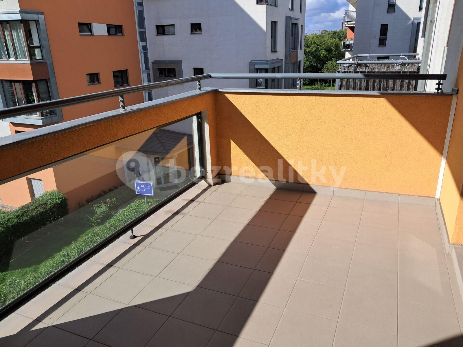 Prenájom bytu 2-izbový 47 m², Nademlejnská, Praha, Praha