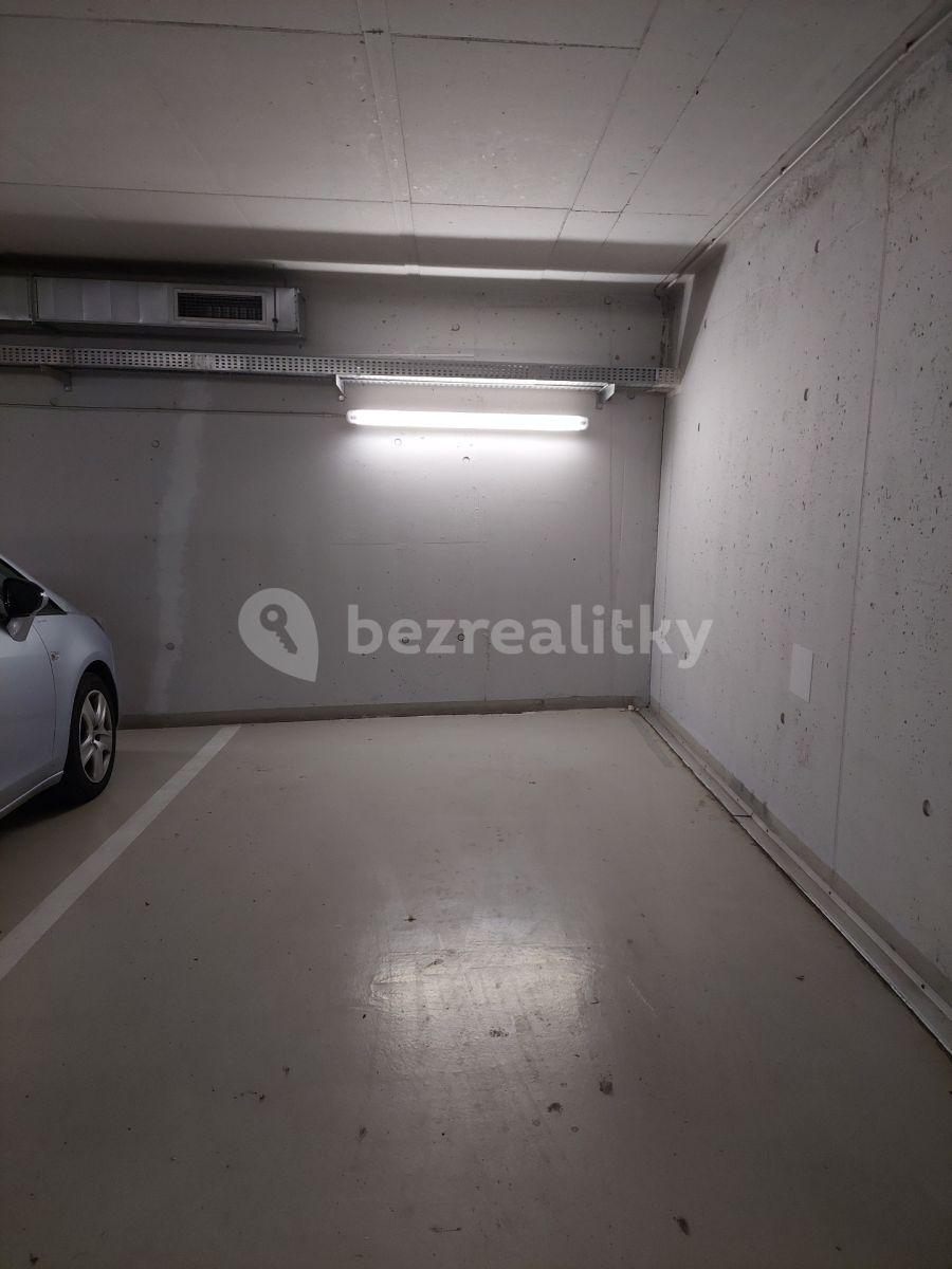 Prenájom bytu 2-izbový 47 m², Nademlejnská, Praha, Praha