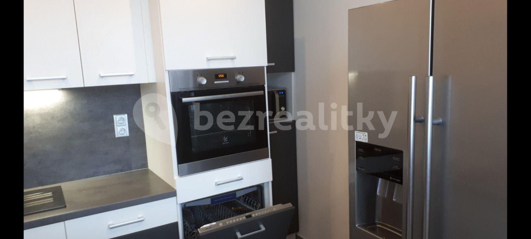 Prenájom bytu 2-izbový 62 m², Růžová, Žatec, Ústecký kraj