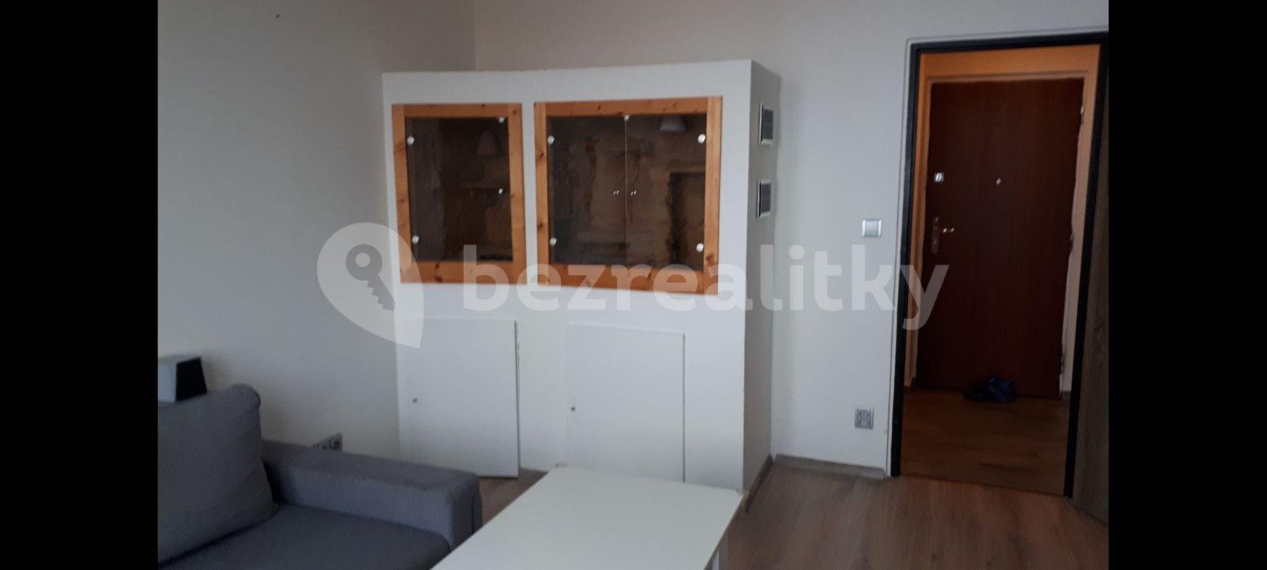 Prenájom bytu 2-izbový 62 m², Růžová, Žatec, Ústecký kraj