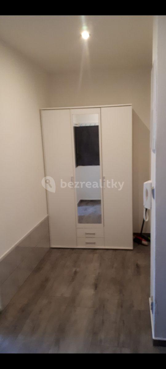 Prenájom bytu 2-izbový 62 m², Růžová, Žatec, Ústecký kraj