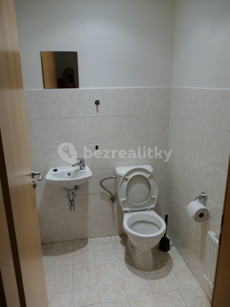 Prenájom bytu 2-izbový 85 m², Na Šťáhlavce, Praha, Praha