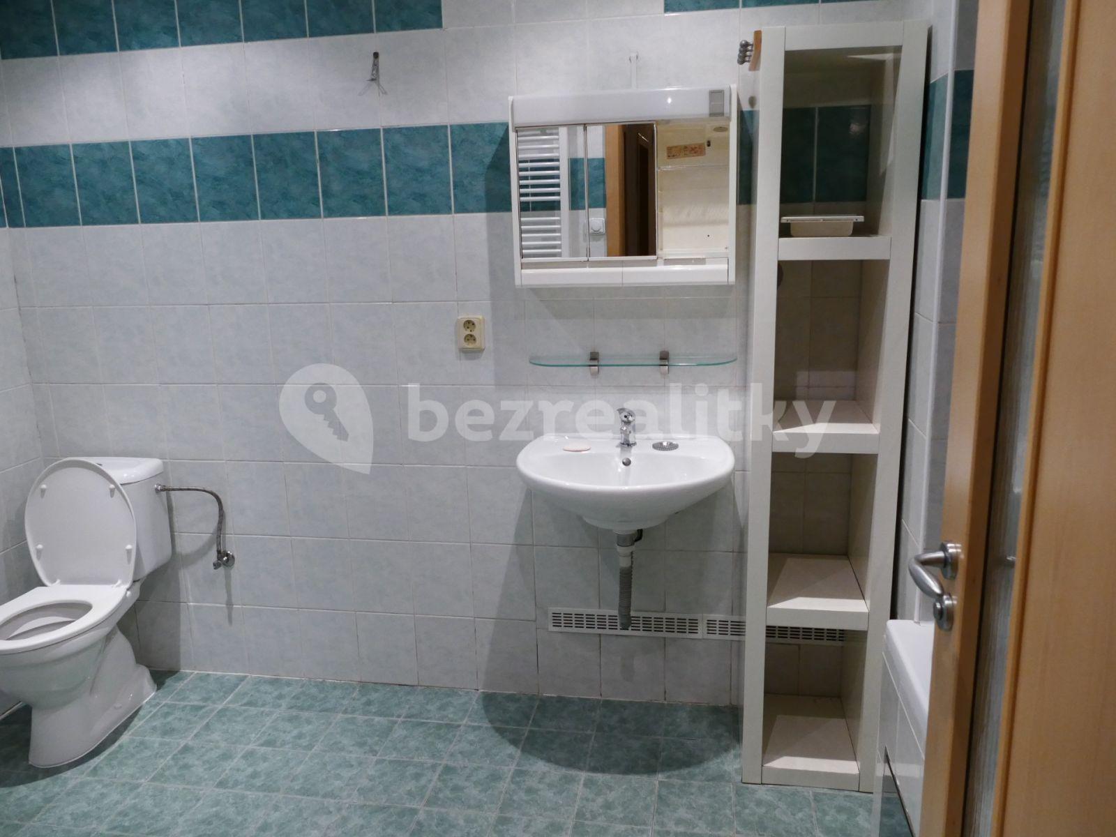 Prenájom bytu 2-izbový 85 m², Na Šťáhlavce, Praha, Praha