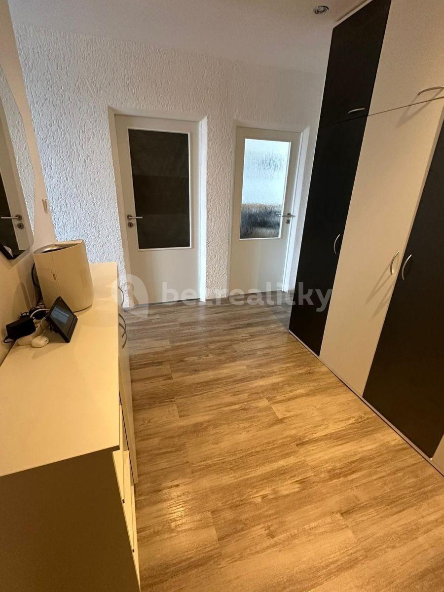 Prenájom bytu 2-izbový 65 m², Liliová, Kralovice, Plzeňský kraj