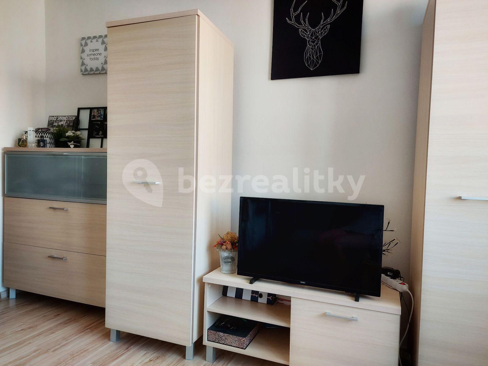 Prenájom bytu Garsoniéra 20 m², Jašíkova, Ružinov, Bratislavský kraj