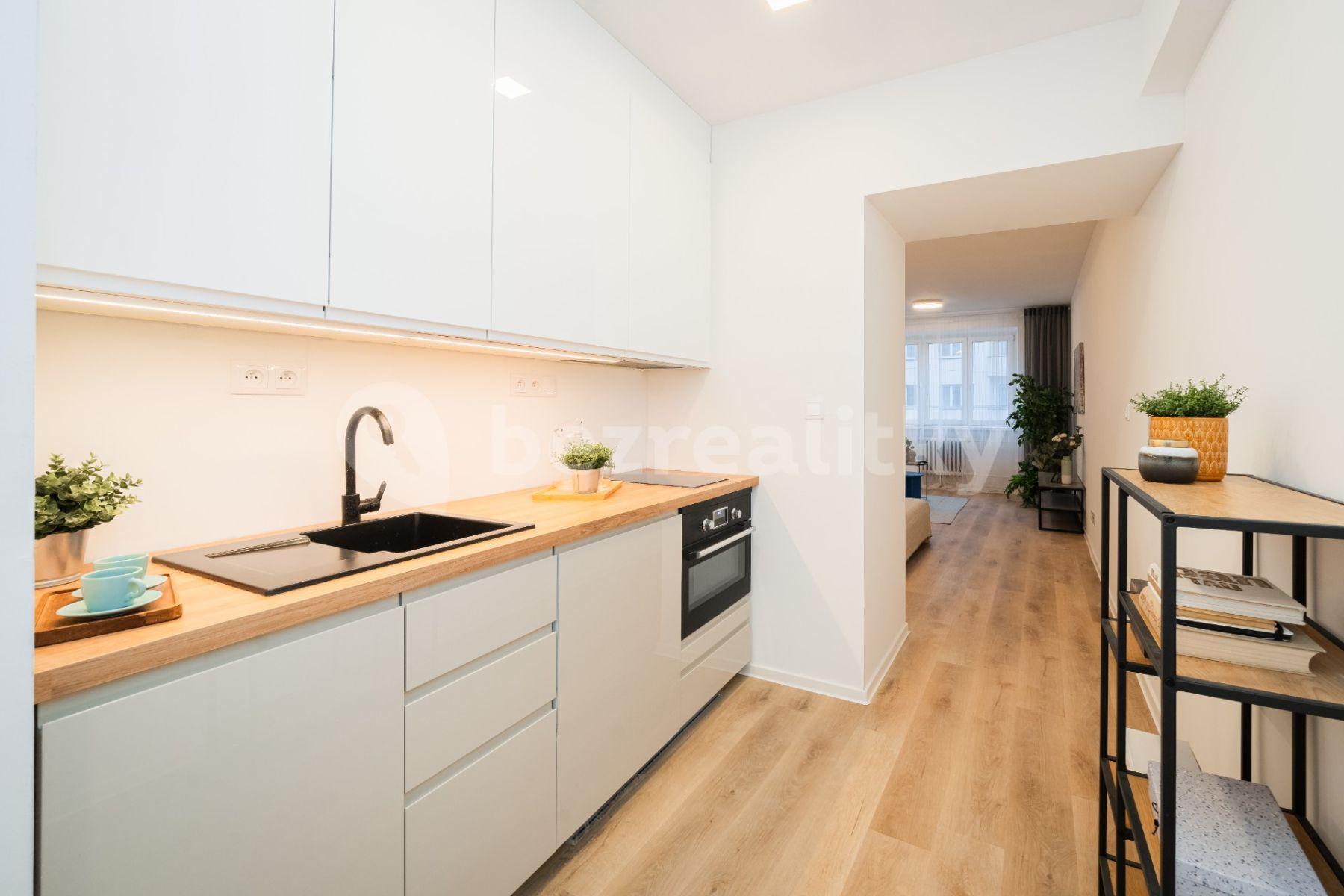 Predaj bytu 1-izbový 34 m², Dělnická, Praha, Praha