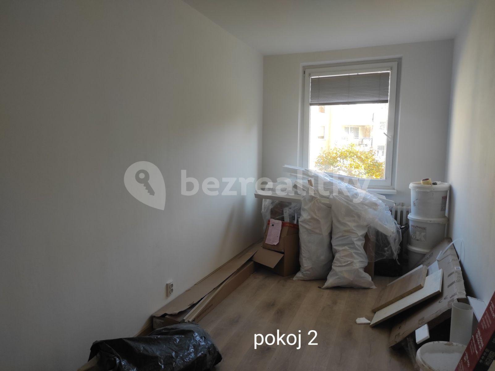 Prenájom bytu 3-izbový 72 m², Brechtova, Praha, Praha