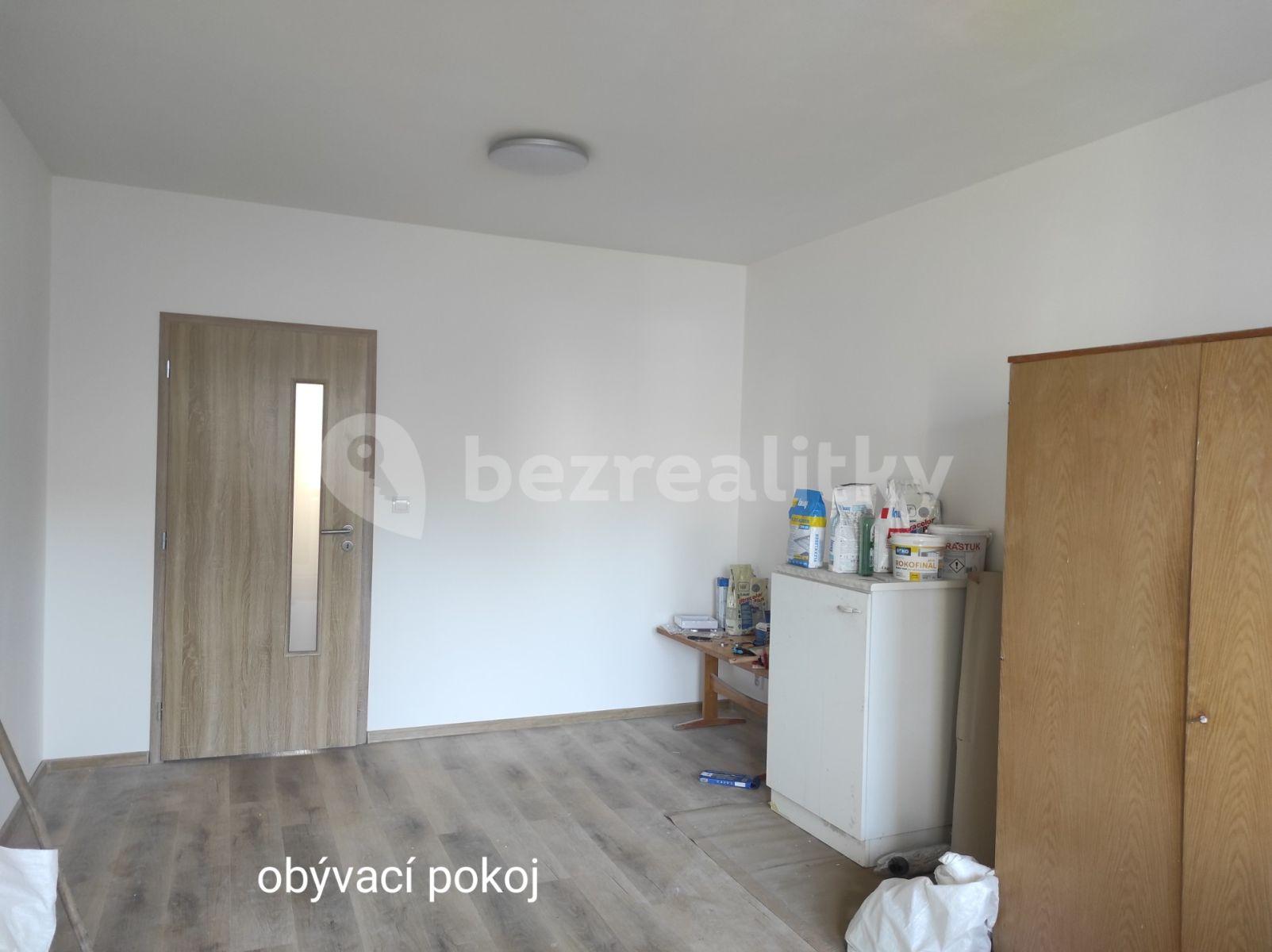 Prenájom bytu 3-izbový 72 m², Brechtova, Praha, Praha