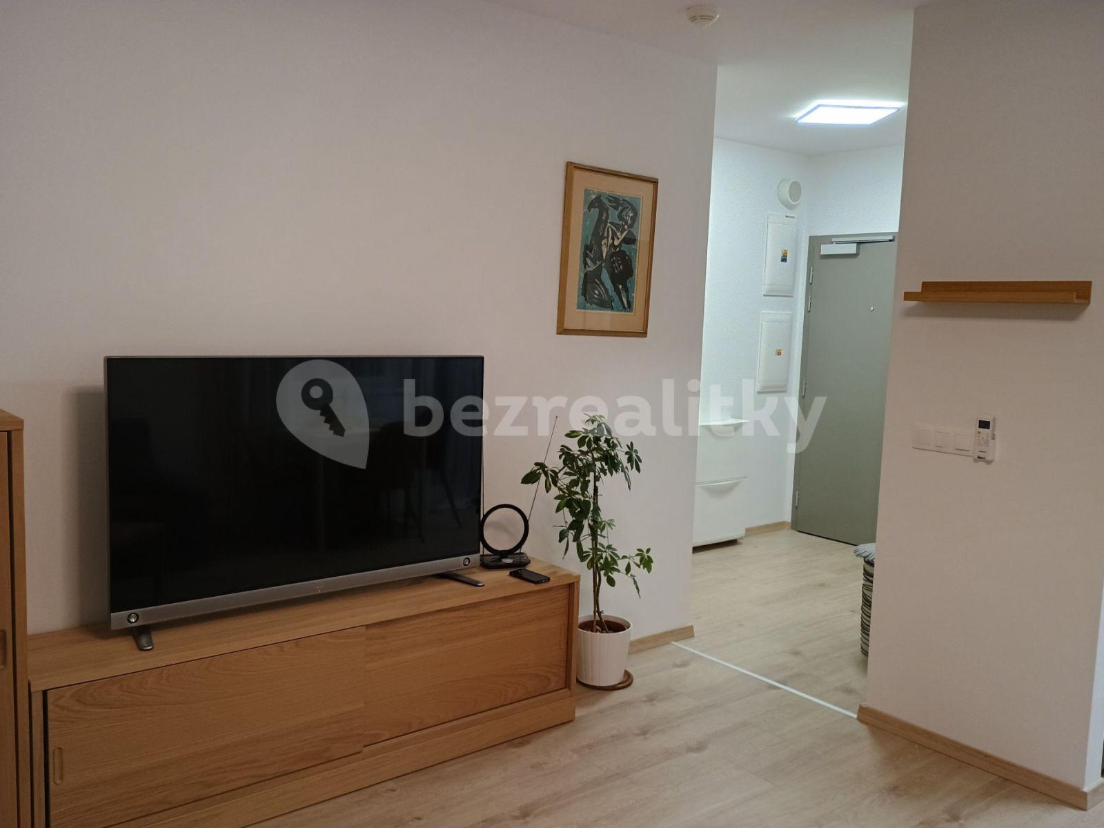 Prenájom bytu 2-izbový 43 m², Ružinov, Bratislavský kraj