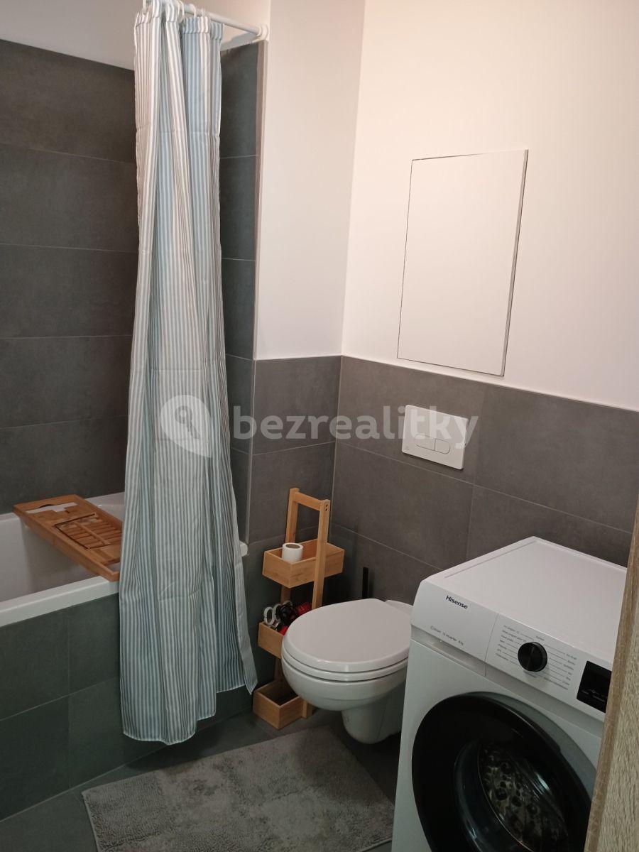 Prenájom bytu 2-izbový 43 m², Ružinov, Bratislavský kraj