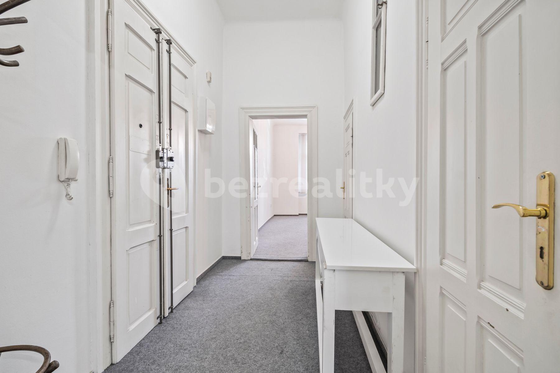 Prenájom kancelárie 63 m², Kodaňská, Praha, Praha