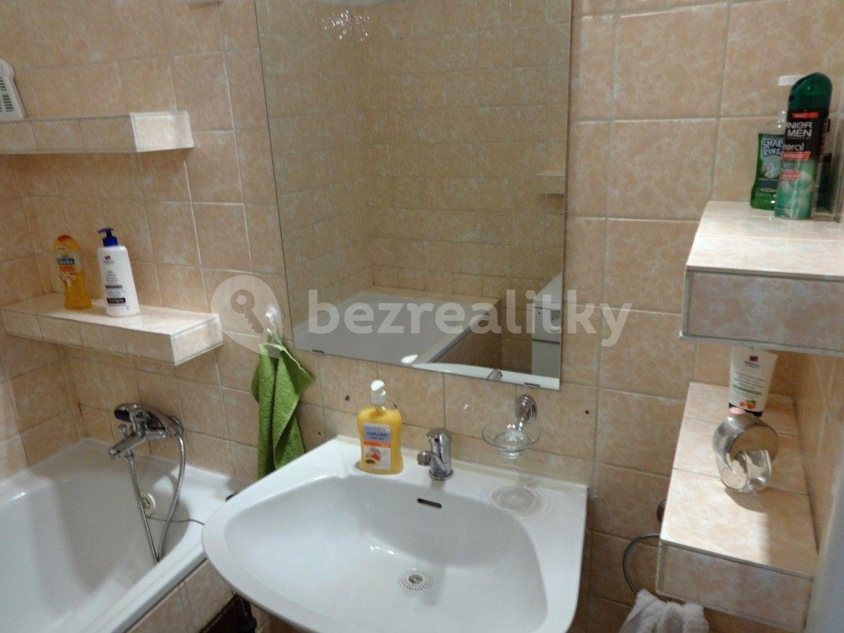 Prenájom bytu 2-izbový 50 m², U Krbu, Praha, Praha