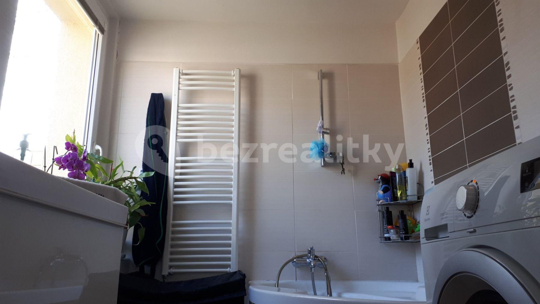 Predaj bytu 3-izbový 60 m², Novoborská, Praha, Praha