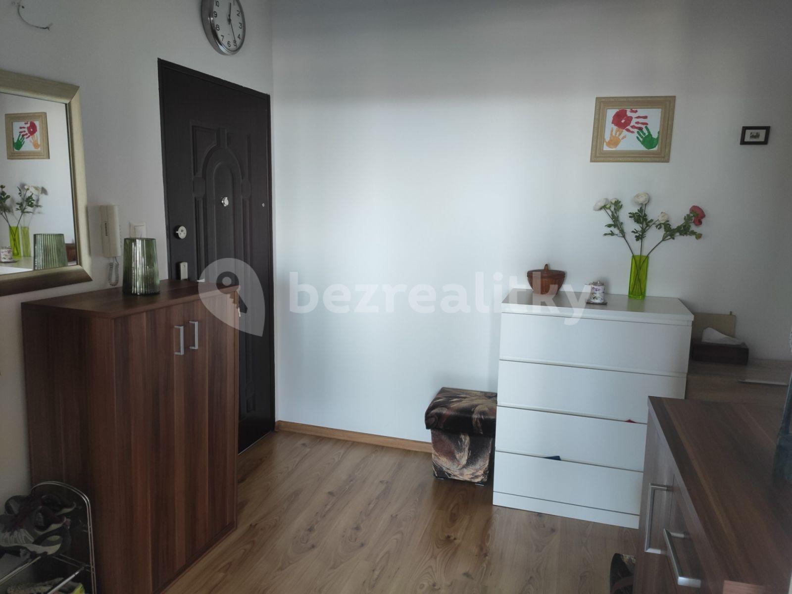 Prenájom bytu 3-izbový 74 m², Beňadická, Petržalka, Bratislavský kraj